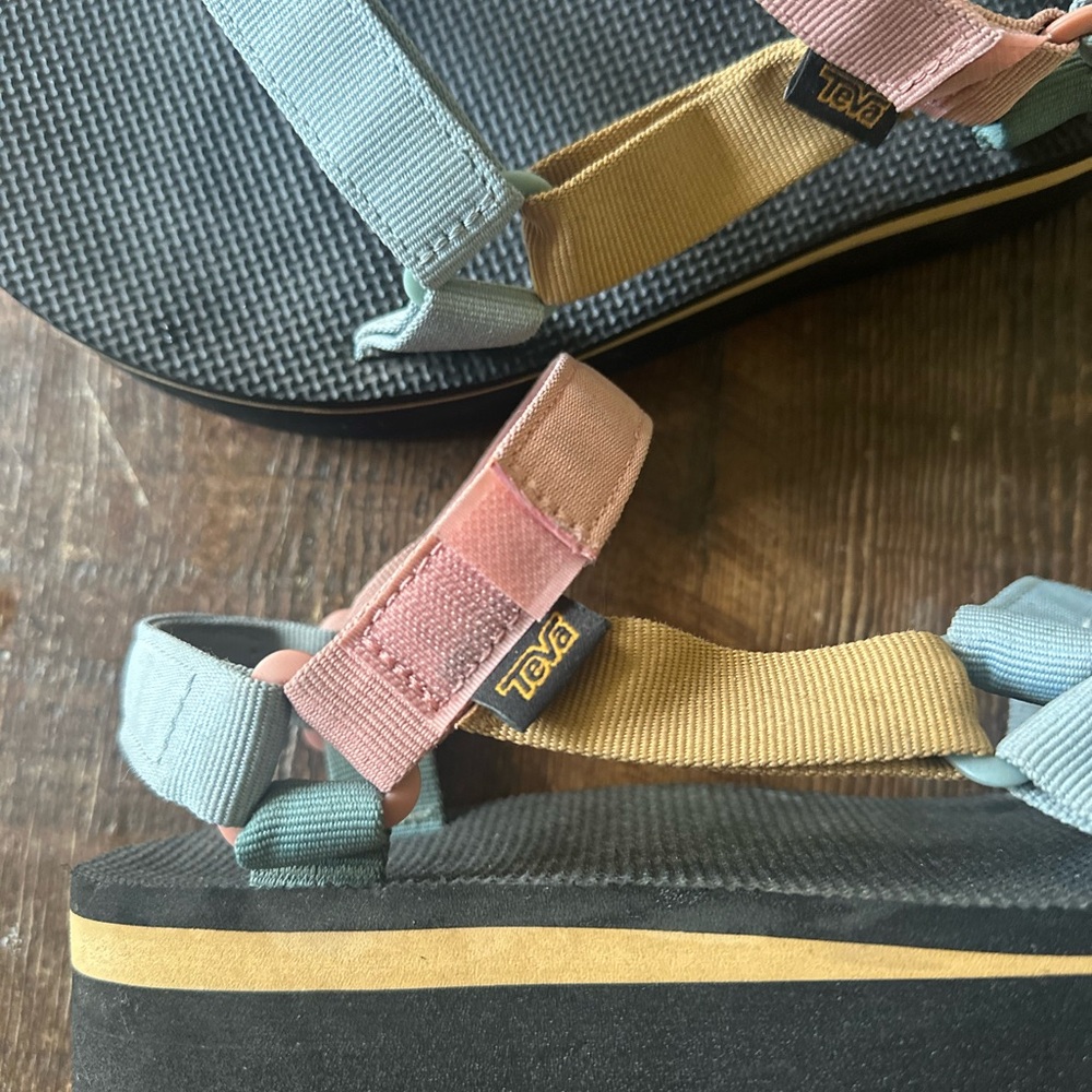 Teva Women's Multicolor Strap Sandals